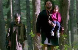 猴神大叔与小萝莉照片  第2张