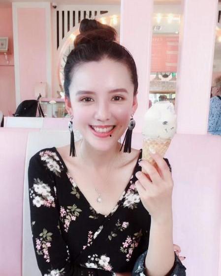 宋佳欣照片,光影中的魅力瞬间