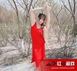 女主播真空上阵热舞,女主播挑战极限风采  第3张